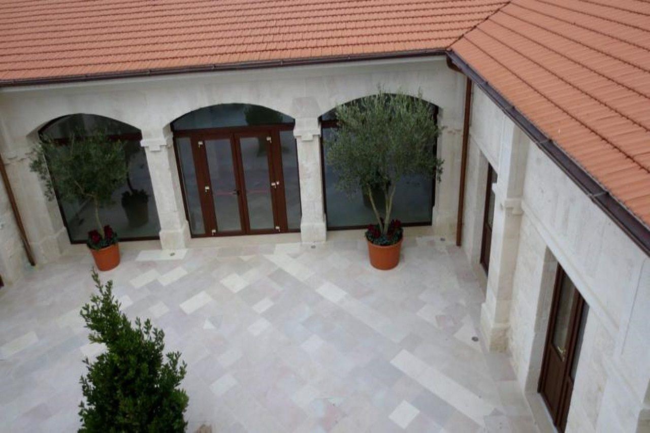 Domus Antiqua 3*